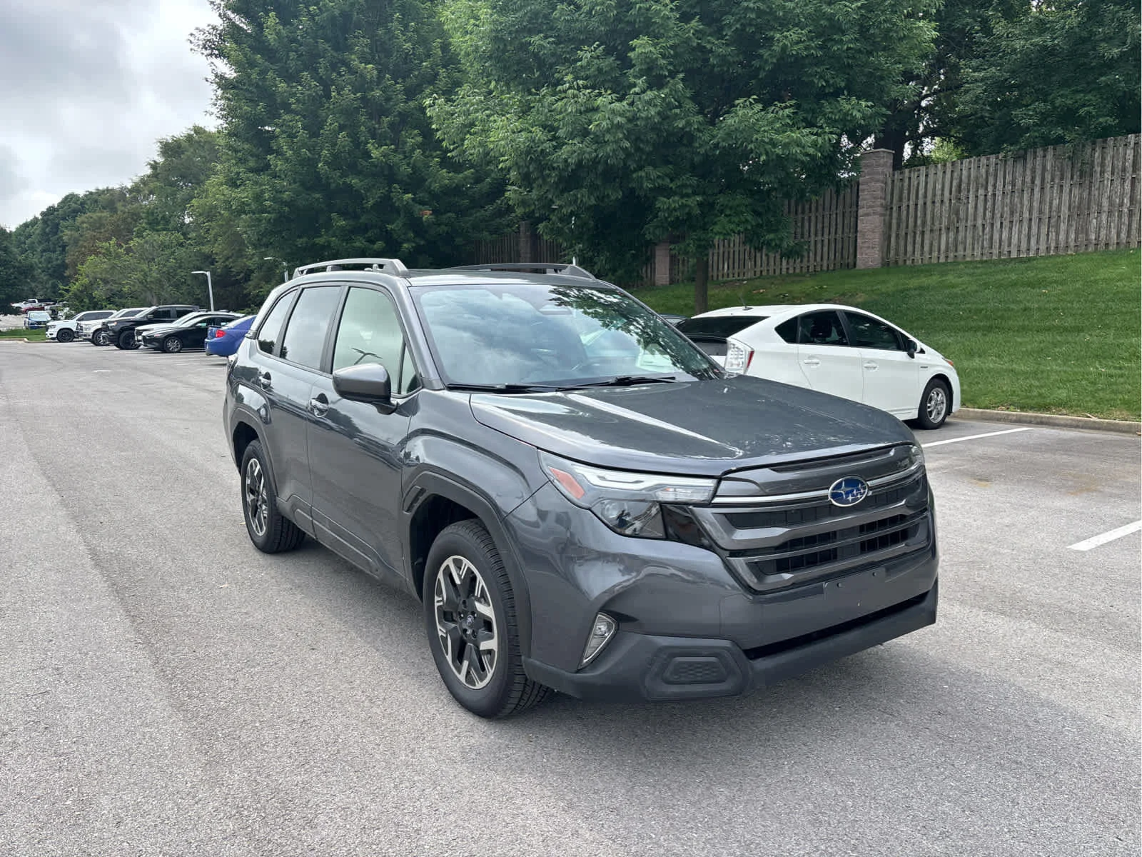 2025 Subaru Forester Premium's photo