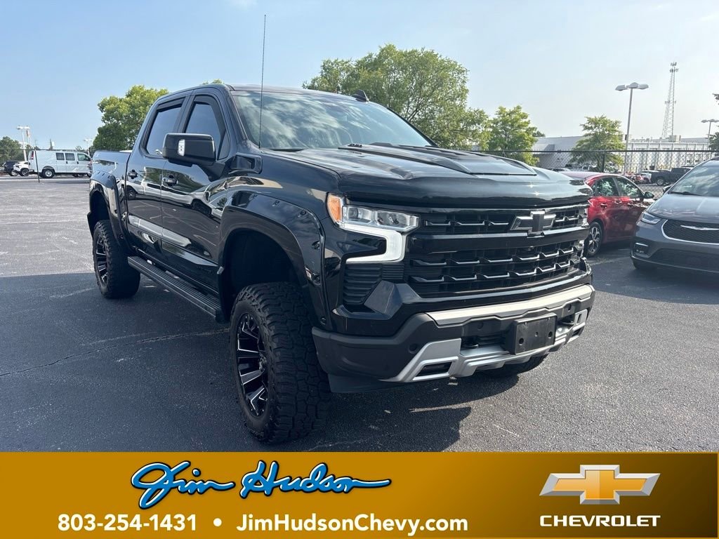 Used 2022 Black Chevrolet RST image 1