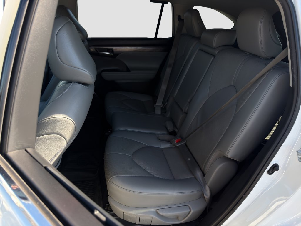 Used 2022 White Toyota Limited image 13