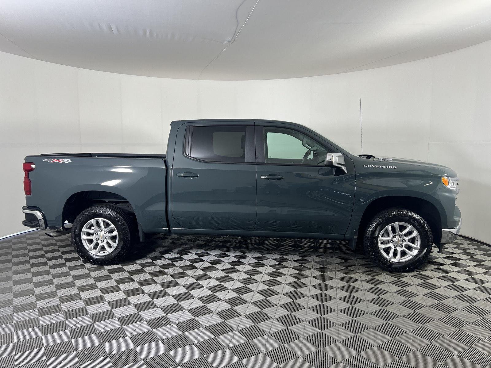 Used 2026 Cypress Gray Chevrolet LT image 2