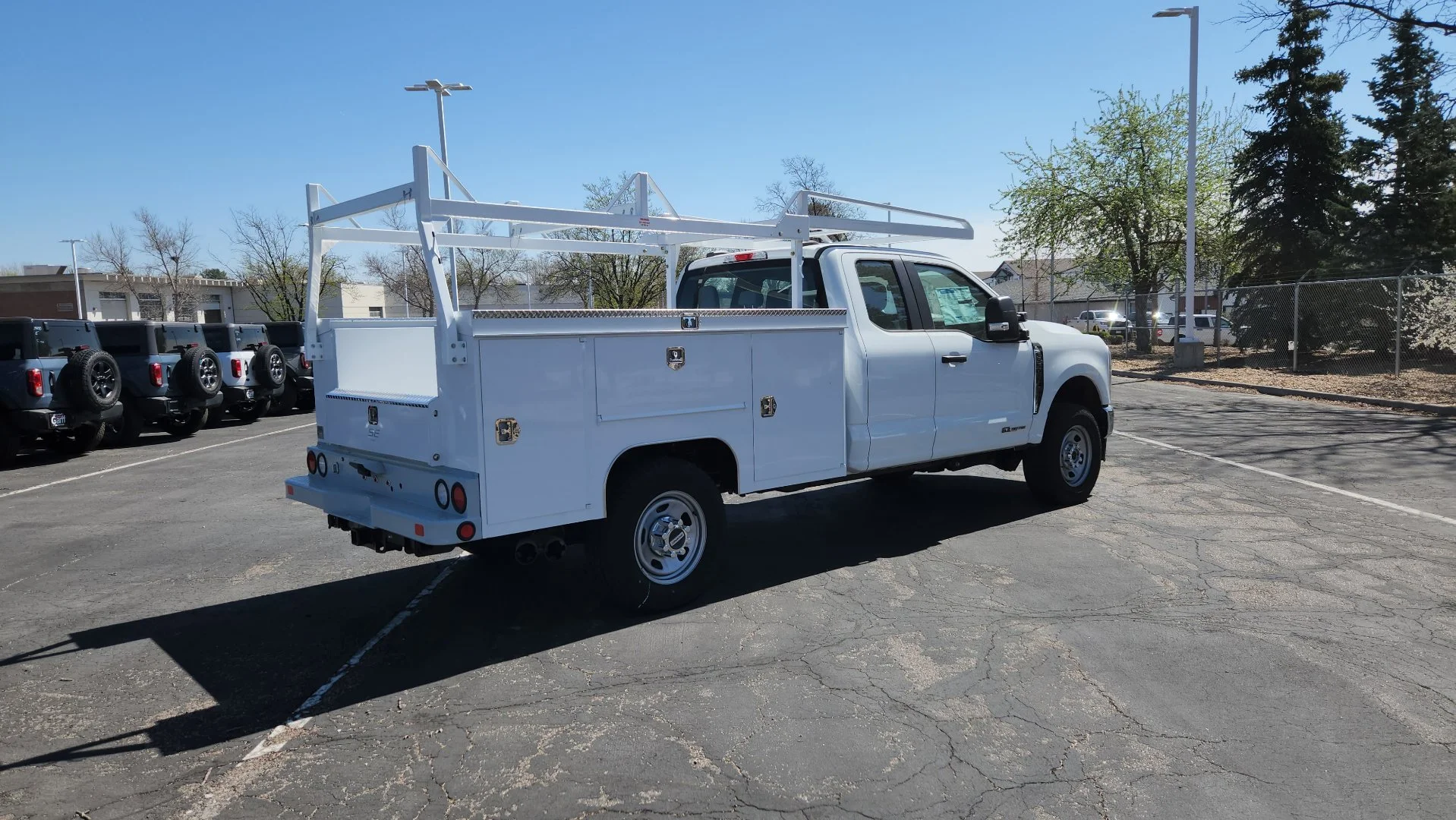 2025 Ford F-350 Super Duty XL - Photo 15