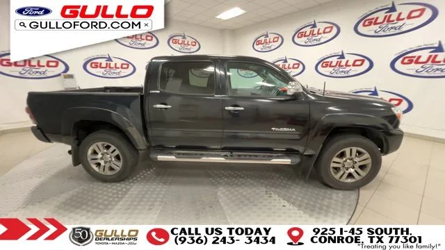 Used 2014 Black Toyota Base image 9