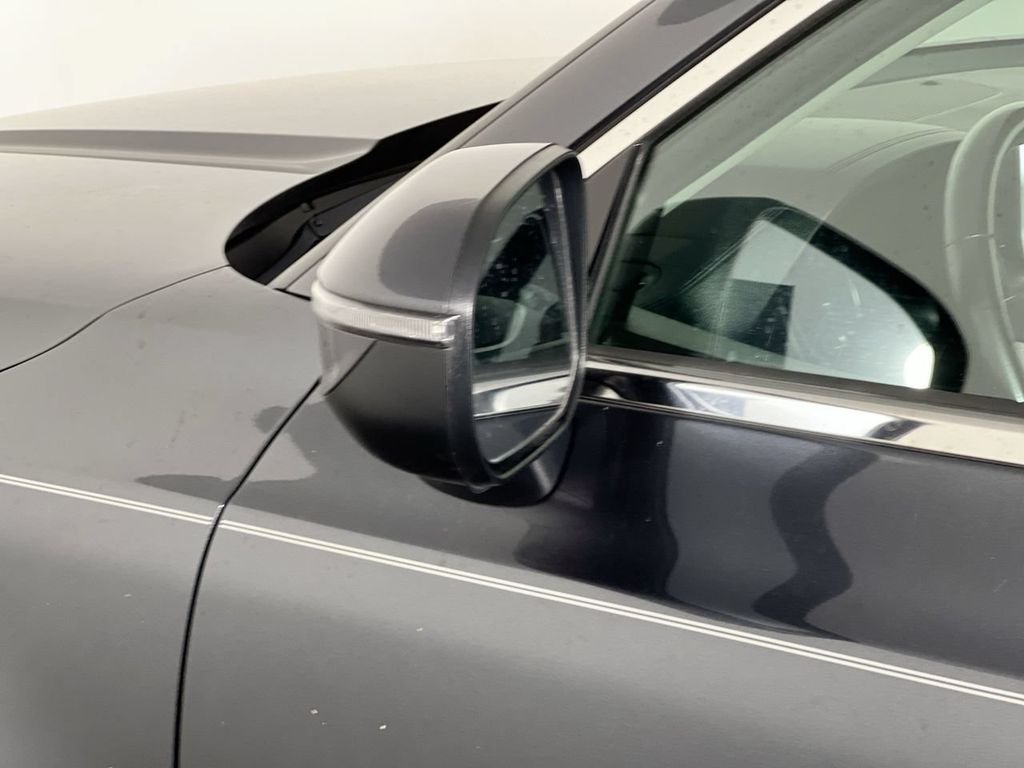 Used 2020 Gray Kia LX image 6