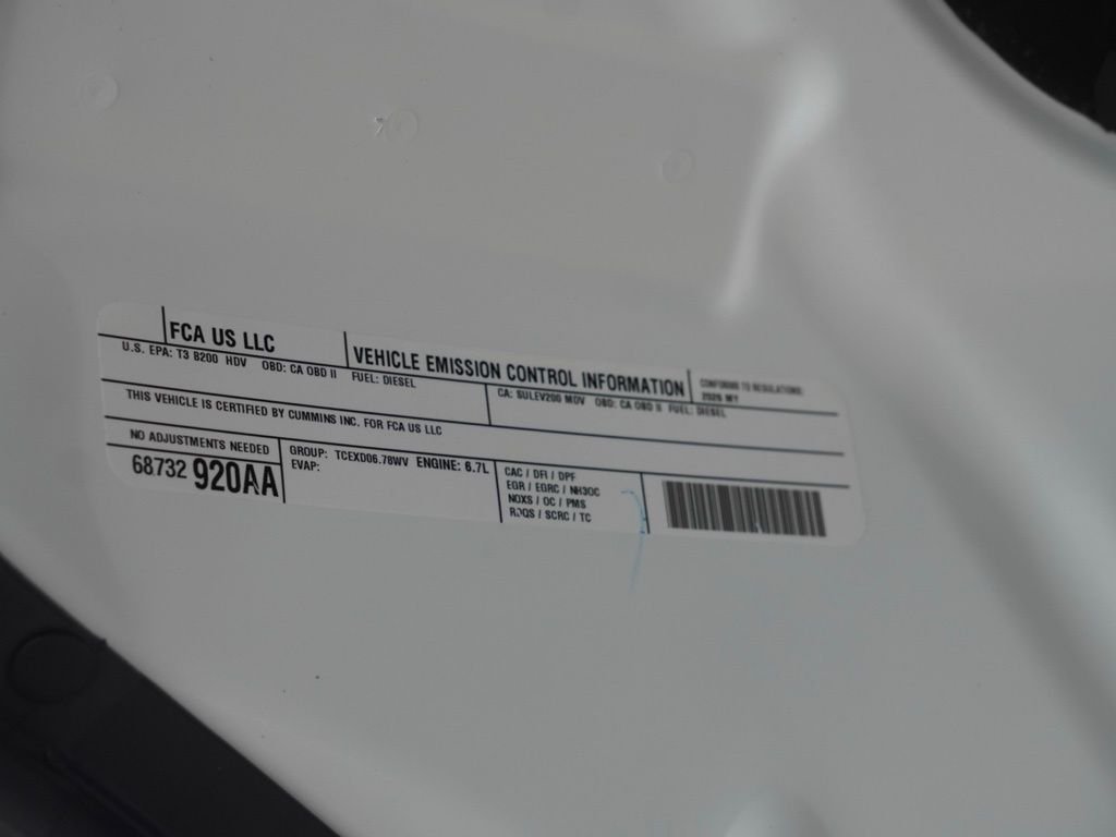 New 2026 Bright White Clear-Coat Exterior Paint RAM Laramie image 29