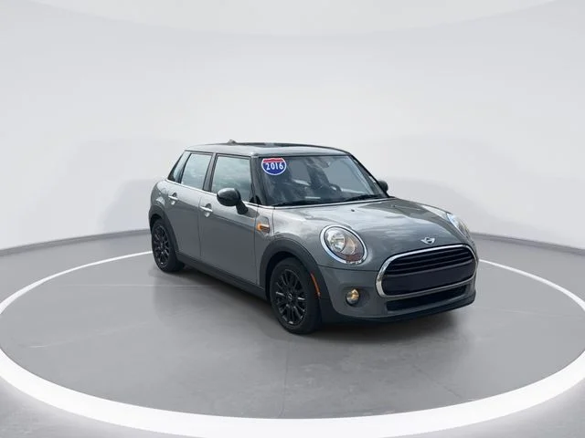 2016 MINI Cooper - 4 Door's photo