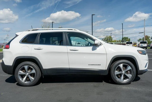 Used 2021 White Jeep Limited image 5