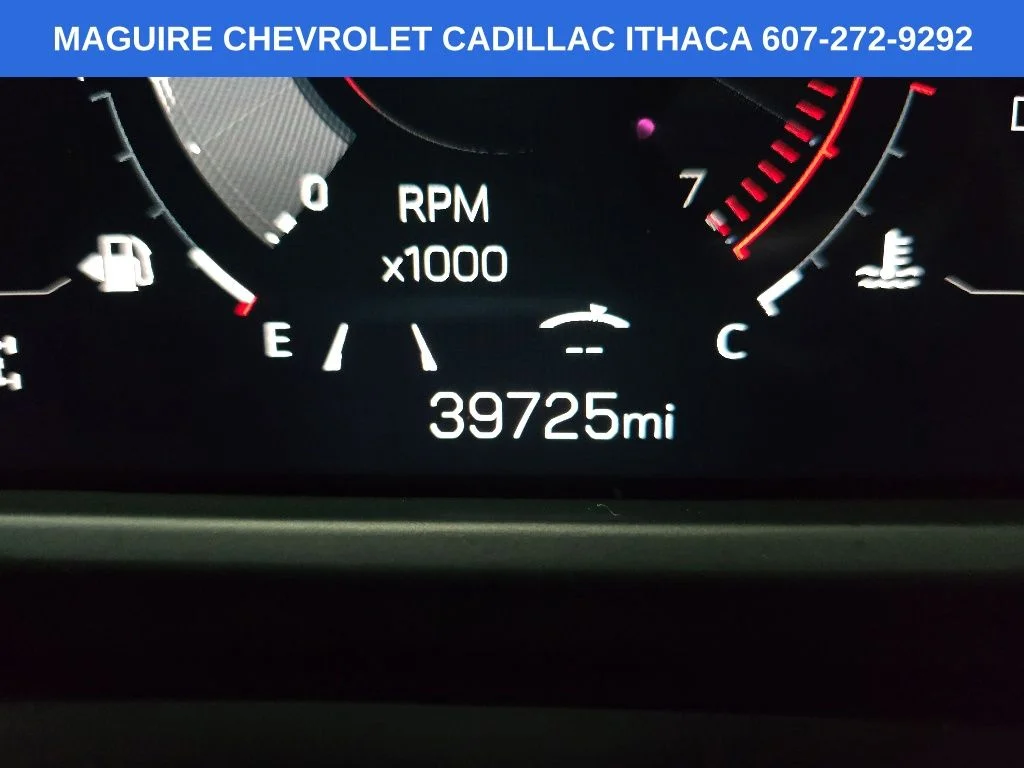 Used 2024 Silver GMC Elevation image 22