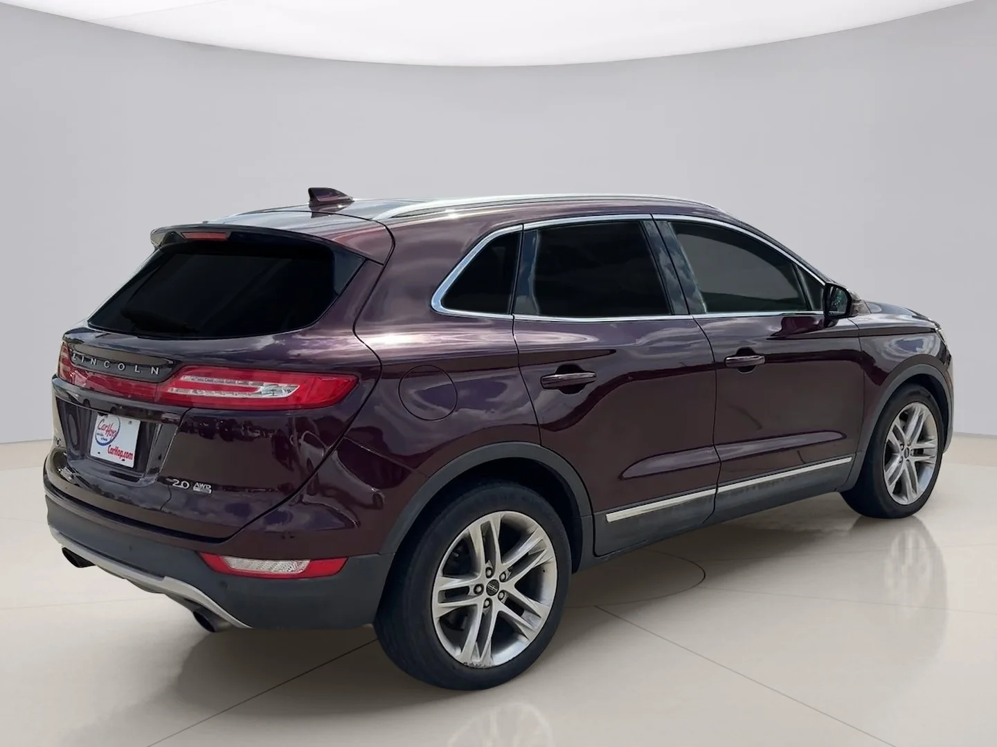 Used 2016 Red Lincoln RESERVE AWD image 6