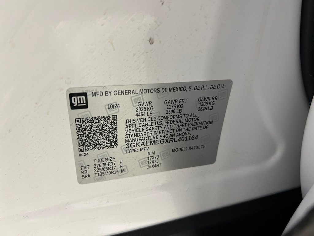 Used 2024 White GMC SLE image 18