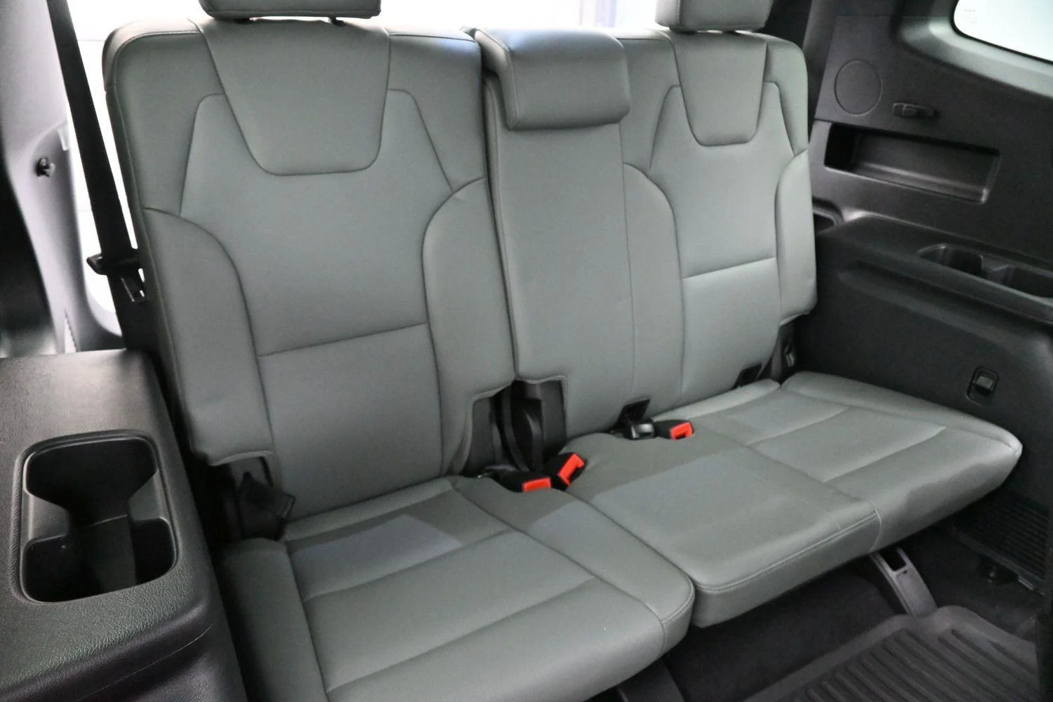 Used 2023 Glacial White Pearl Kia EX X-Line image 41