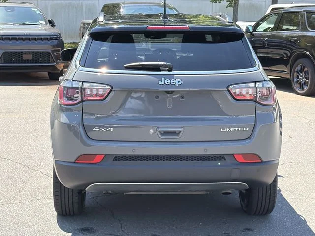 Used 2024 Gray Jeep Limited image 12