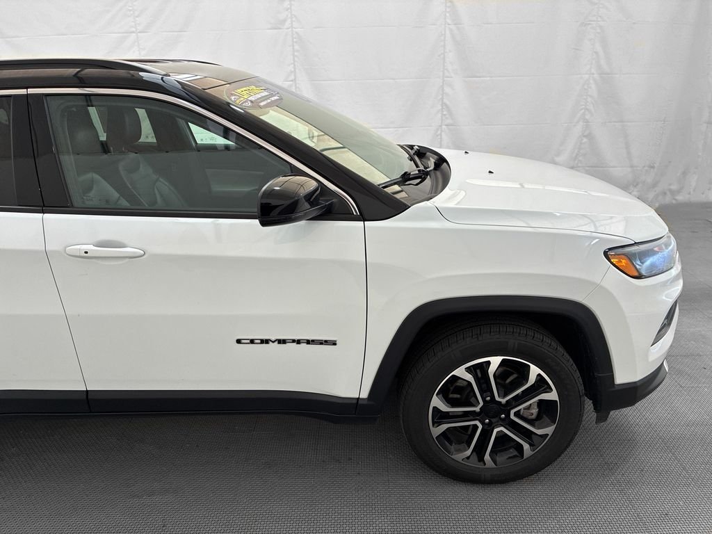 Used 2024 Bright White Clearcoat Jeep Limited image 9