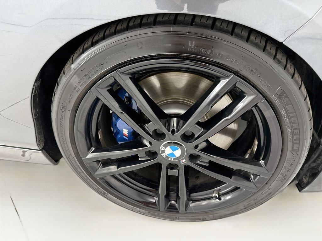 Used 2018 Mineral Gray Metallic BMW M240i xDrive image 29