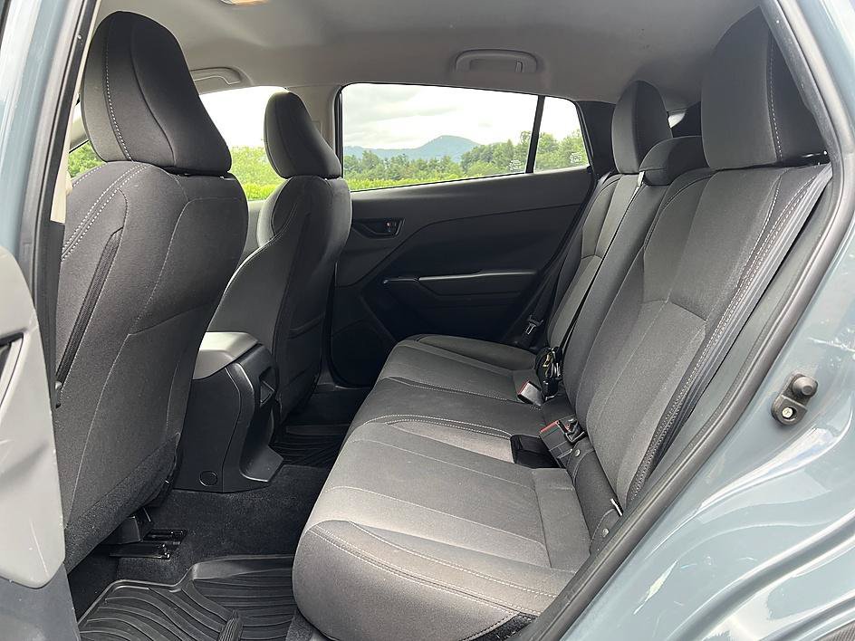 Used 2024 Offshore Blue Metallic Subaru Base image 12