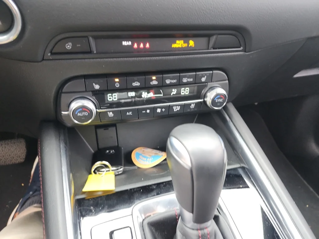 Used 2024 Deep Crystal Blue Mica Mazda 2.5 Turbo Premium Package image 28