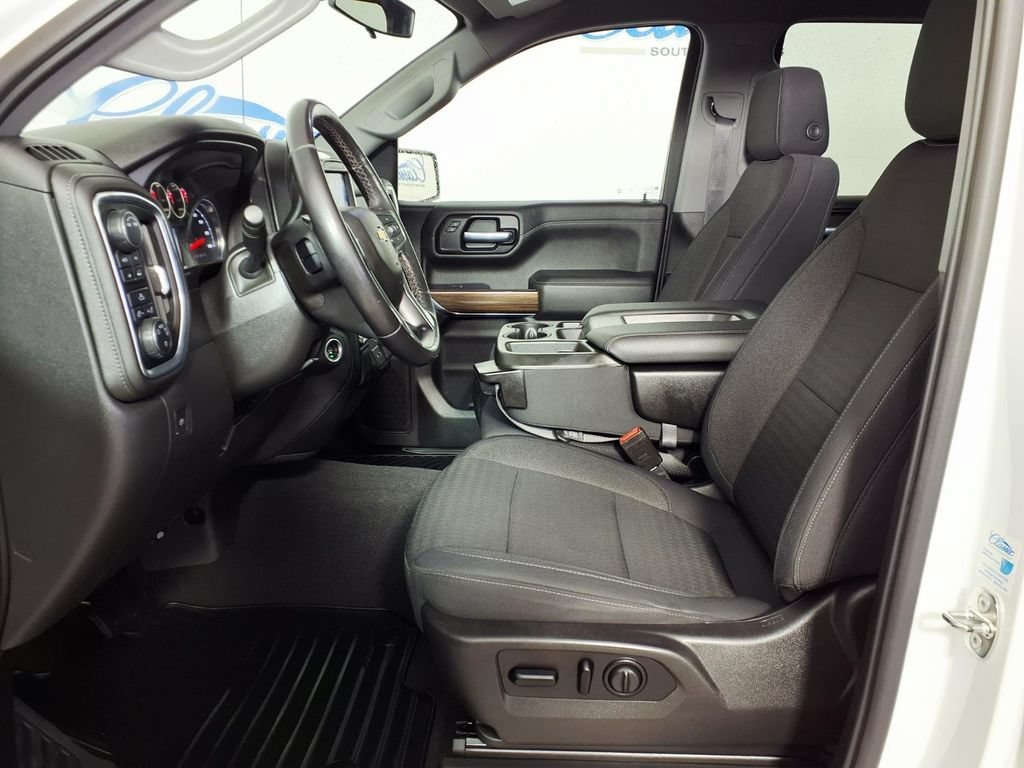 Used 2021 SUMMIT WHITE Chevrolet LT image 9