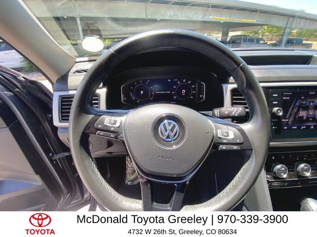 Used 2019 Silver Volkswagen SEL Premium image 14