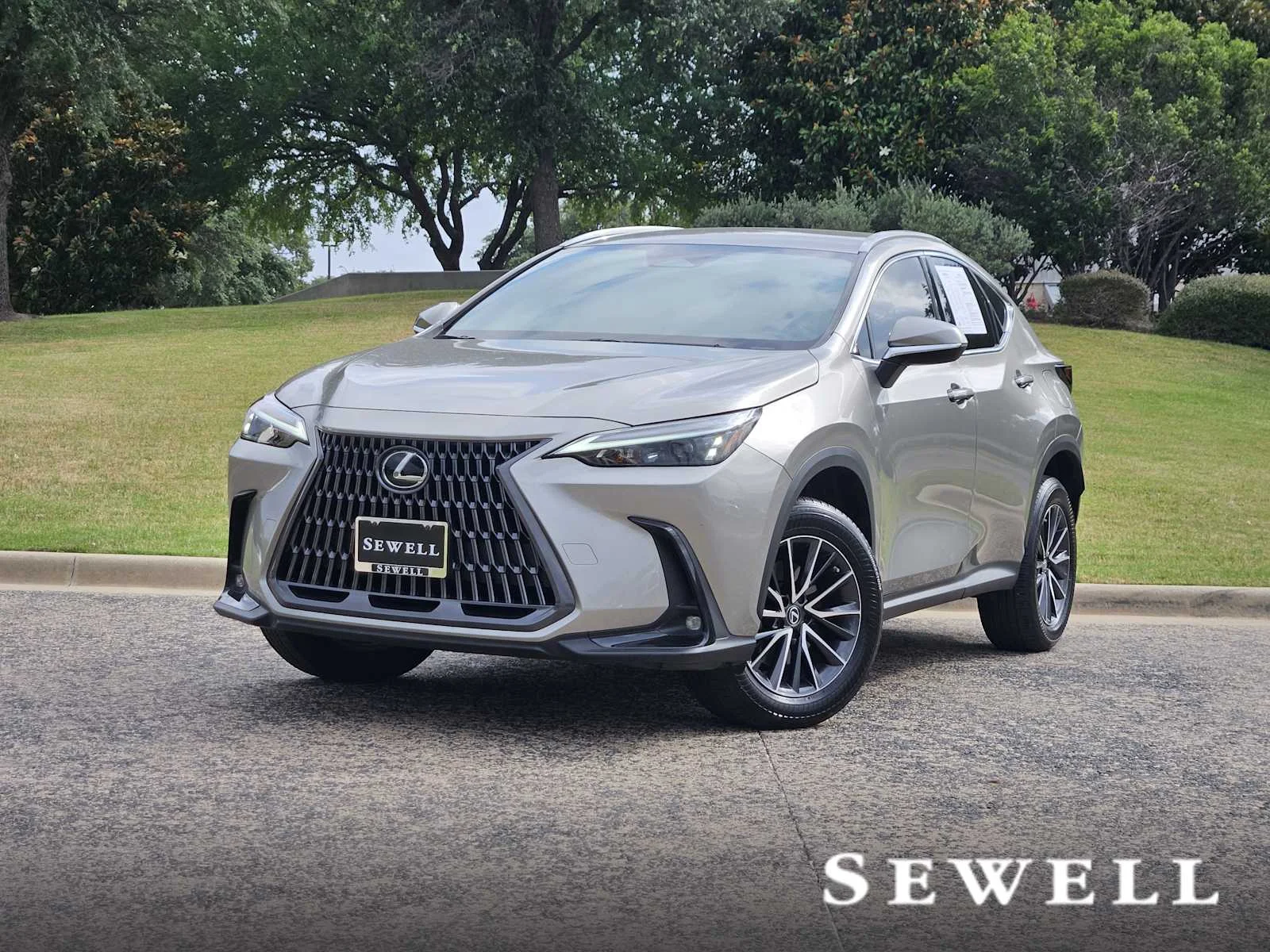 2023 Lexus NX 350 250 FWD's photo