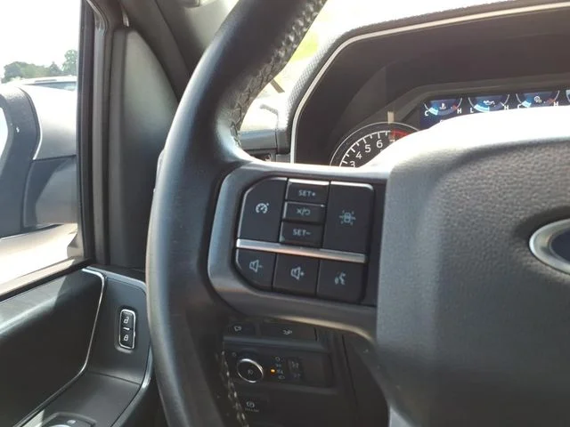 Used 2023 Silver Ford XLT image 25