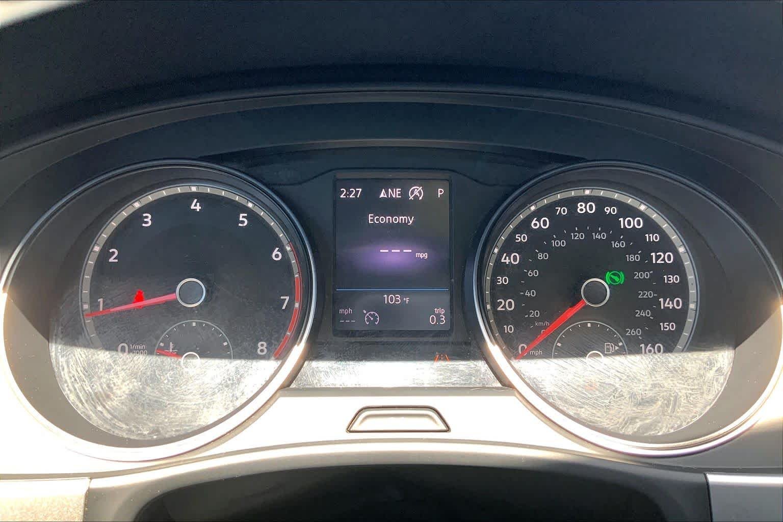Used 2018 Reflex Silver Metallic Volkswagen 3.6L V6 SEL image 25