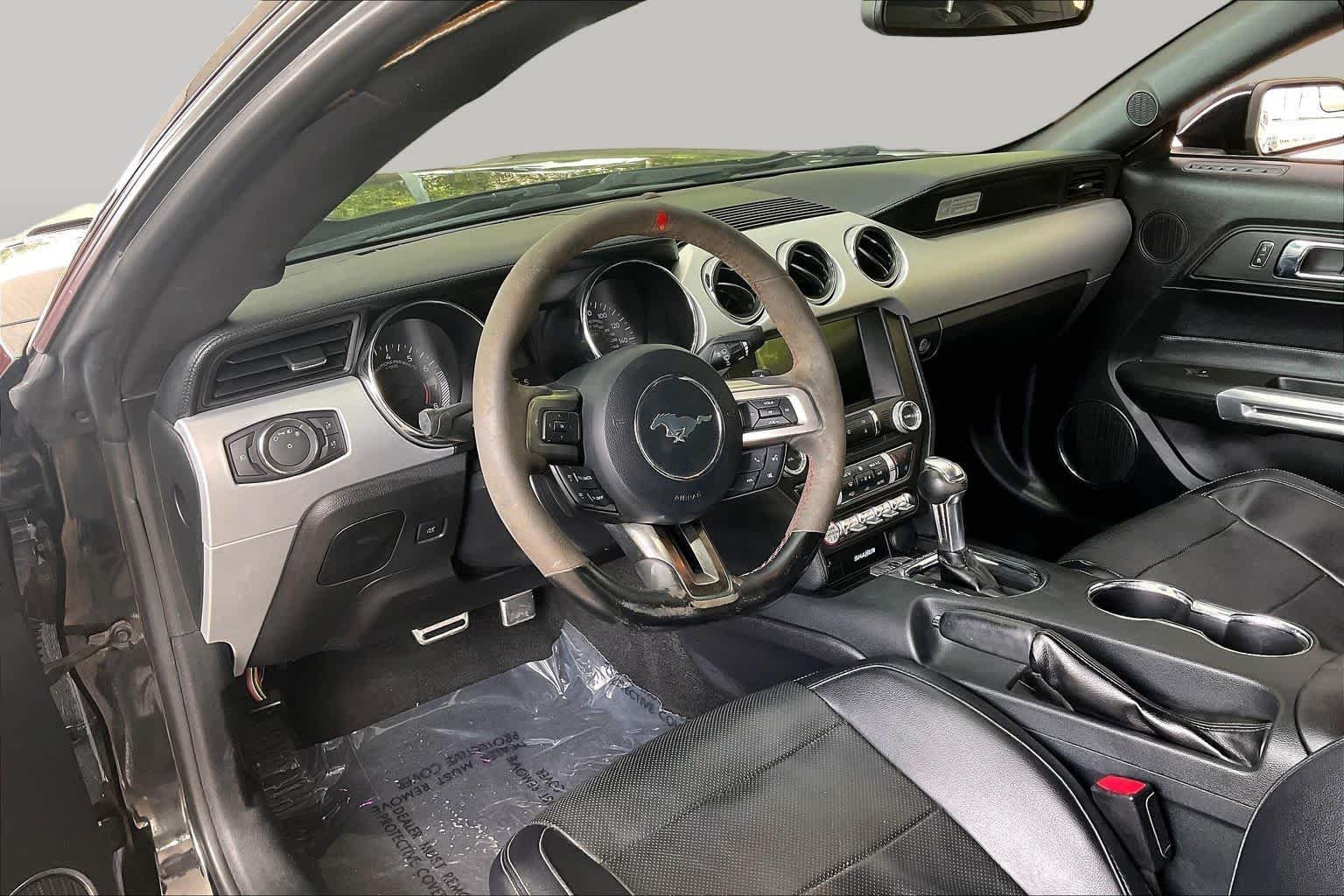 Used 2017 Shadow Black Ford GT Premium image 18