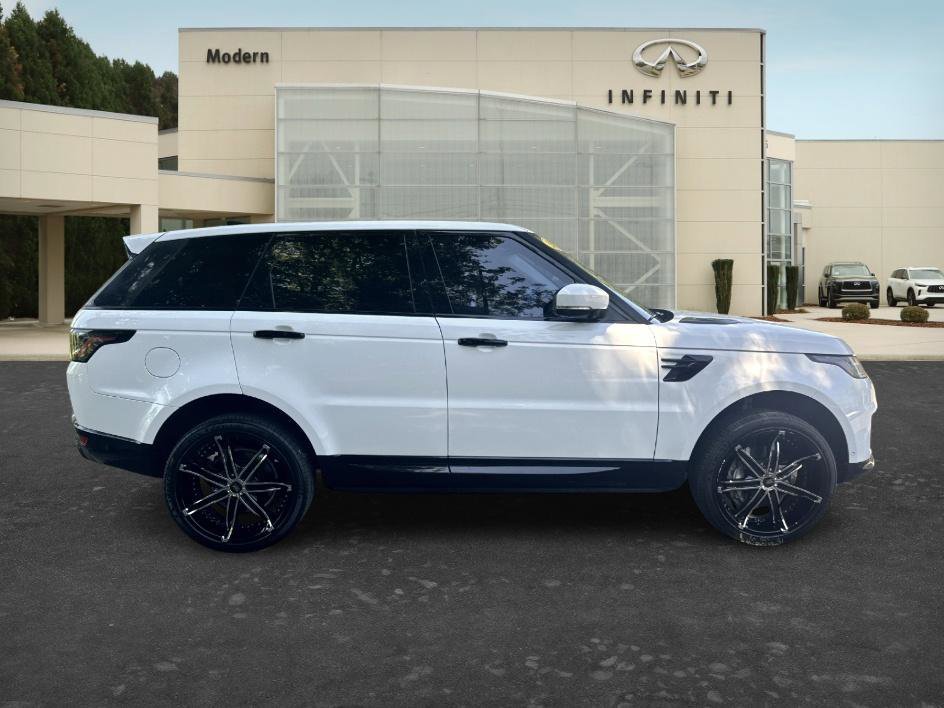 Used 2018 Fuji White Land Rover HSE image 4