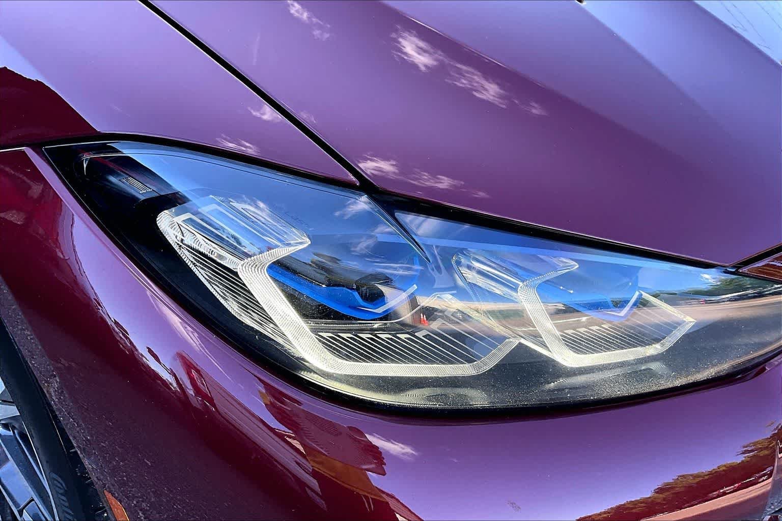 Used 2022 Aventurin Red Metallic BMW M440i xDrive image 25