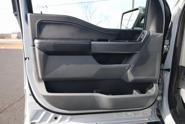 2025 Ford F-150 XLT - Photo 11