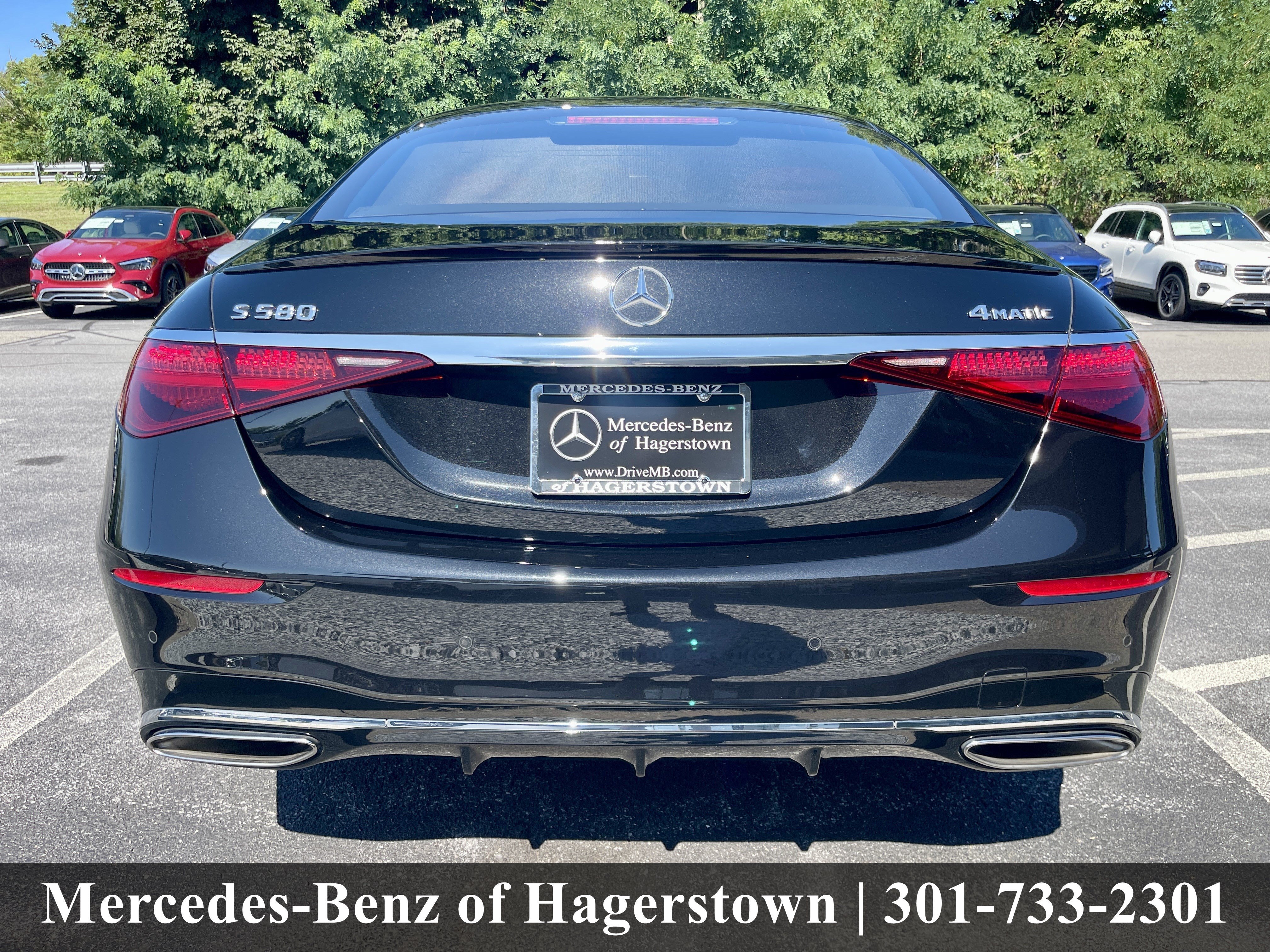 Certified Used 2025 Obsidian Black Metallic Mercedes-Benz S 580 4MATIC® Sedan image 41