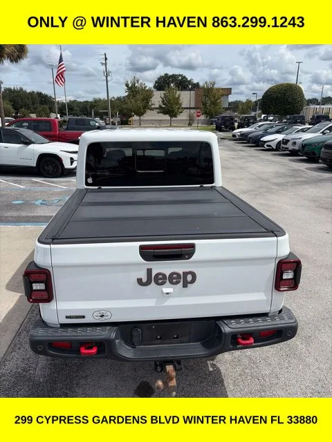 Used 2021 White Jeep Rubicon image 6