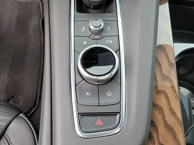 Used 2024 Black Cadillac Sport Platinum image 33