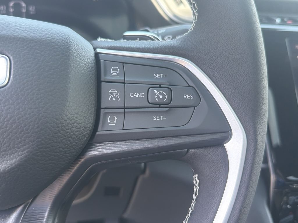 New 2026 Silver Jeep Laredo image 11
