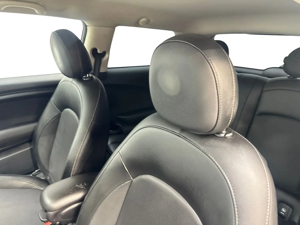 Used 2016 White MINI Base image 26