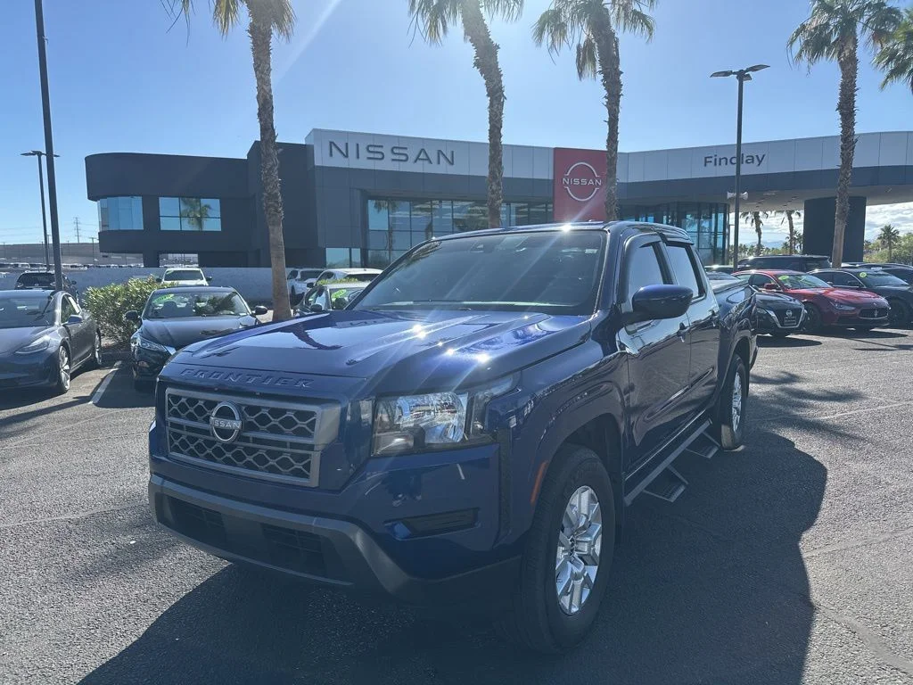 2022 Nissan Frontier SV Crew Cab 4X2 SWB's photo