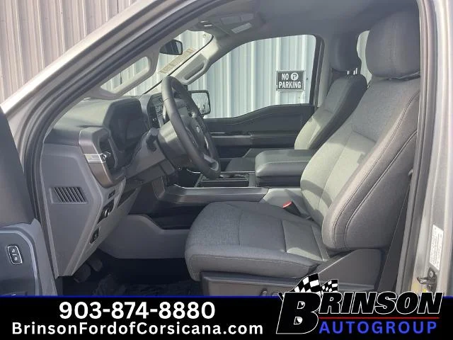 New 2026 Iconic Silver Metallic Ford XLT image 31