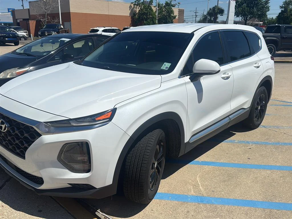 2019 Hyundai Santa Fe SE