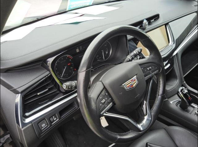 Used 2023 Black Cadillac Premium Luxury image 4