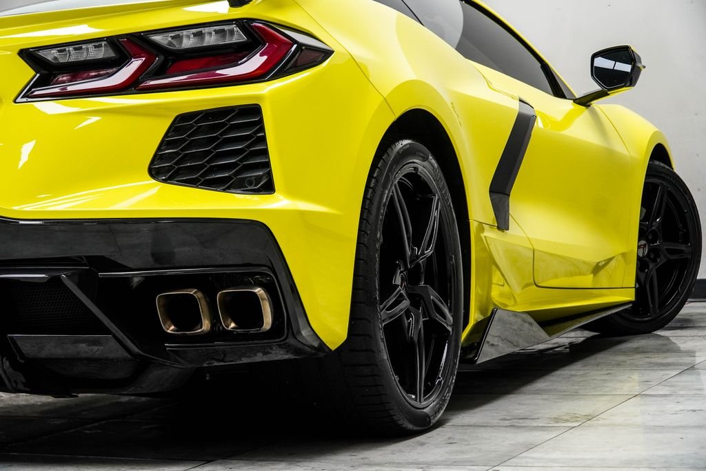 Used 2020 Yellow Chevrolet Stingray image 18