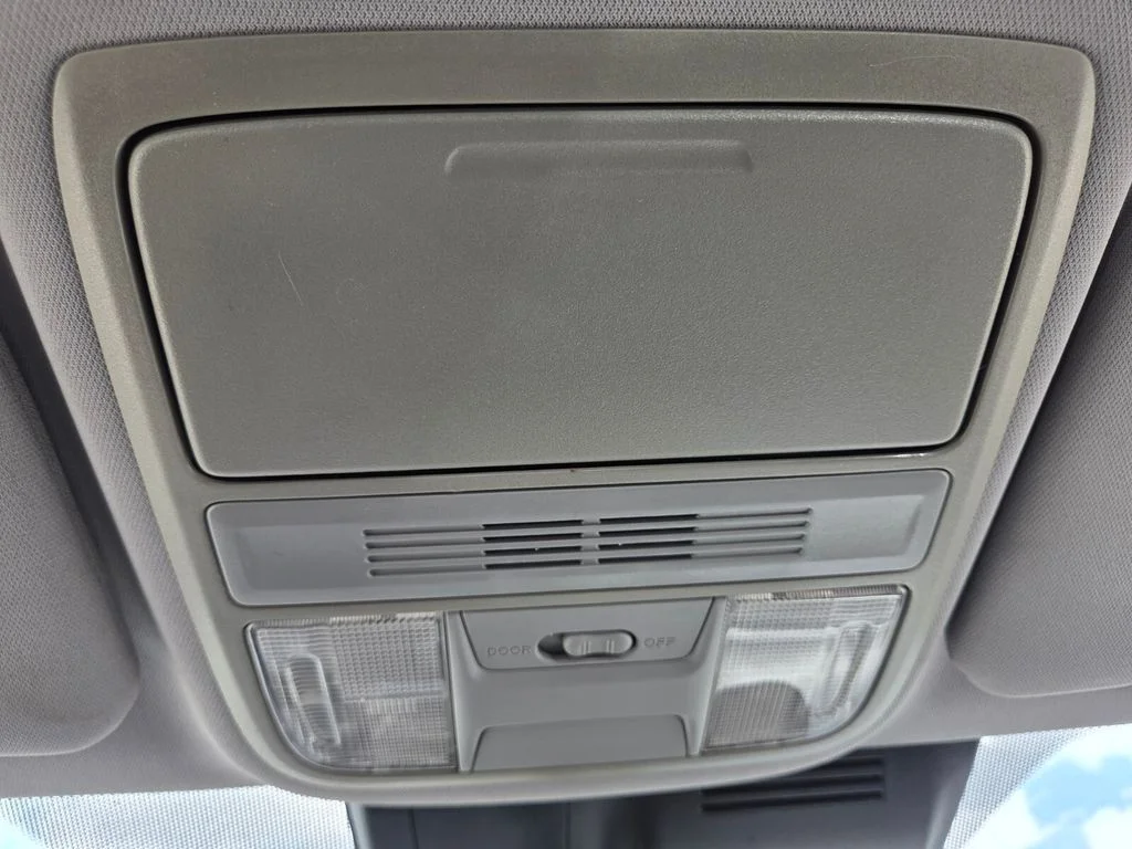 Used 2020 Black Honda LX image 18