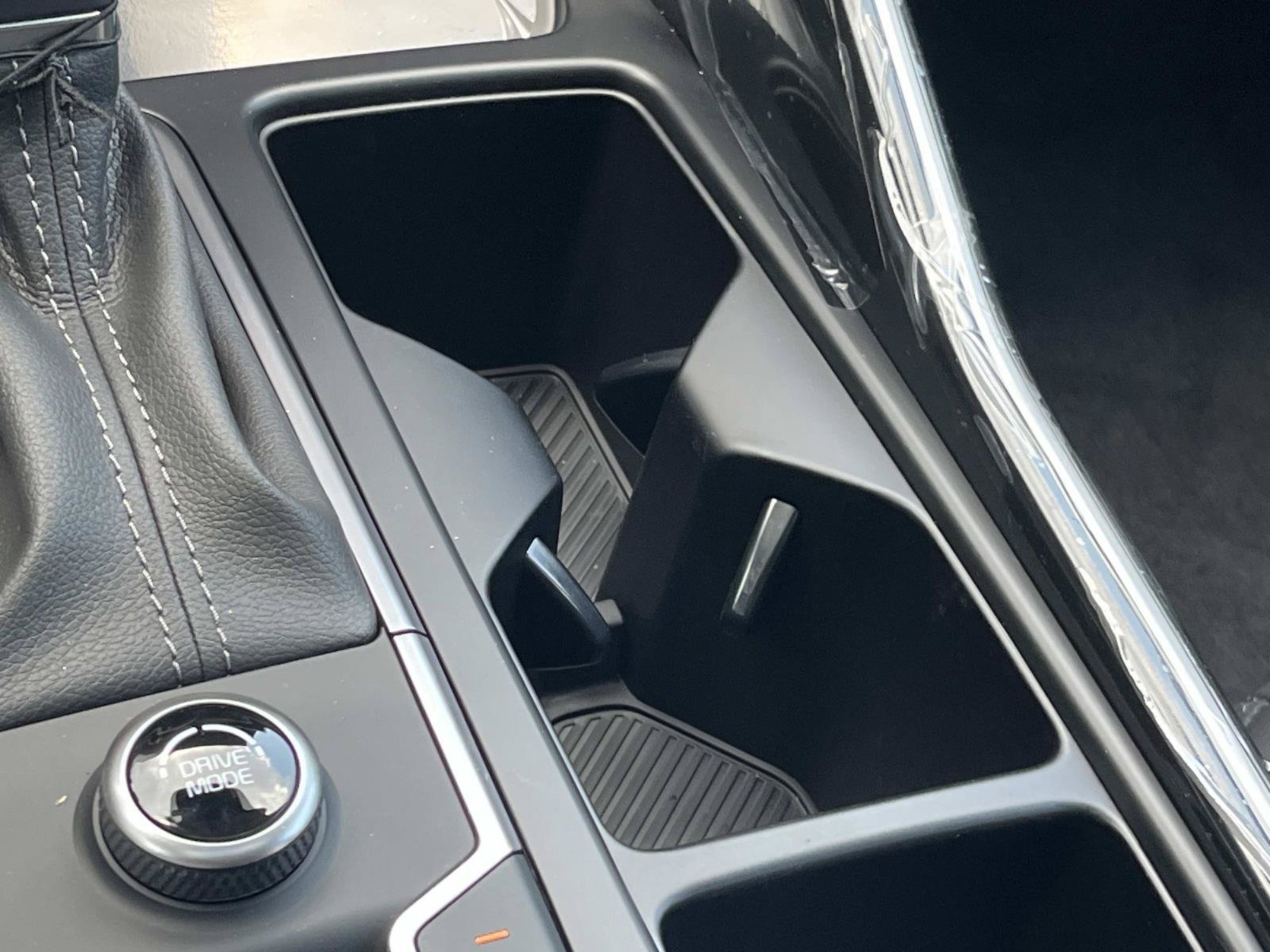 New 2026 Wolf Gray Kia S image 27