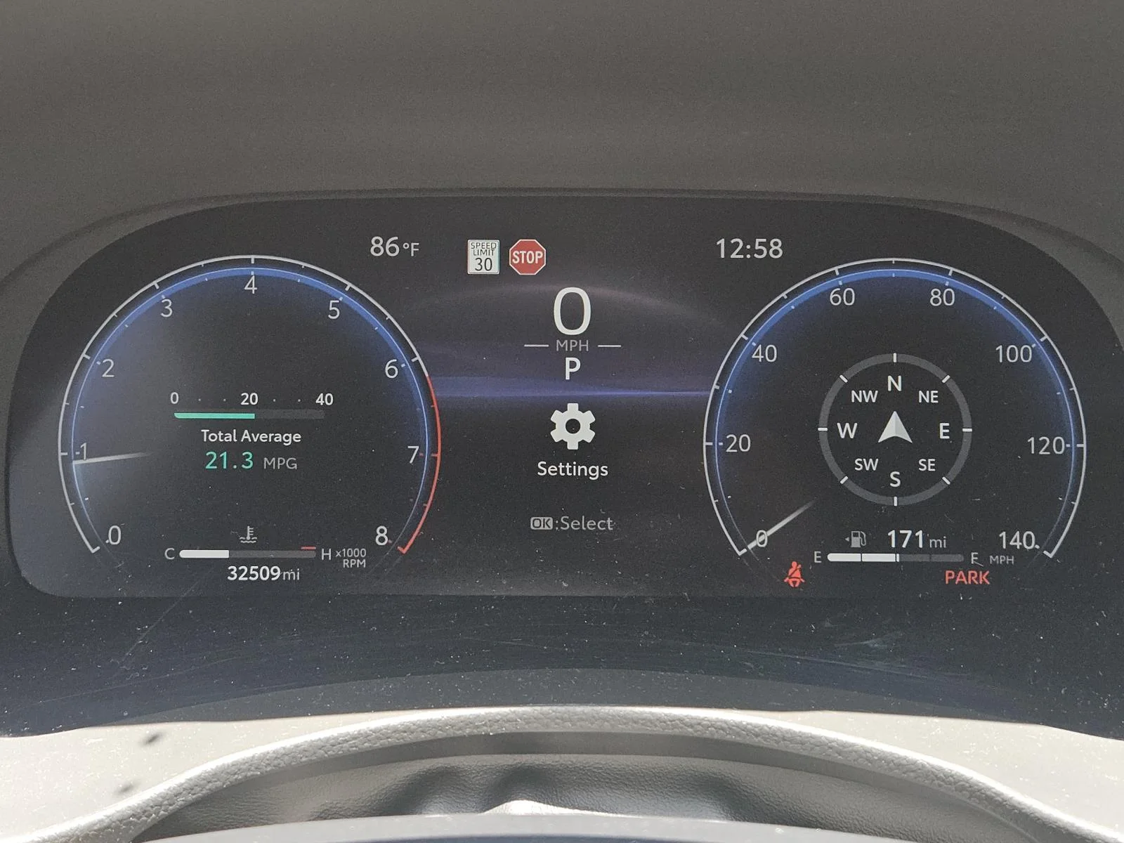Used 2024 Black Toyota Platinum FWD (Natl) image 23