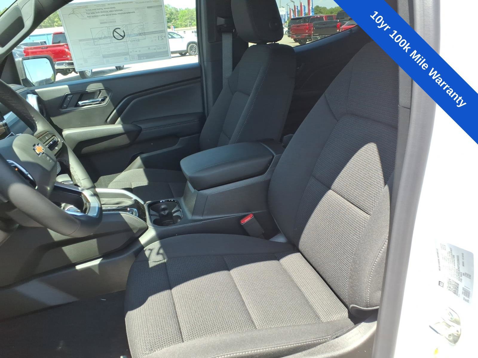 2026 Chevrolet Colorado LT - Photo 16