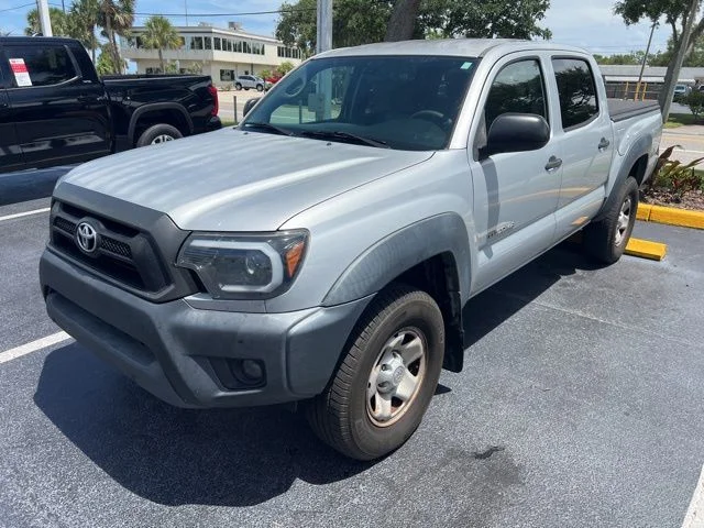 Used 2013 Silver Toyota Base image 1