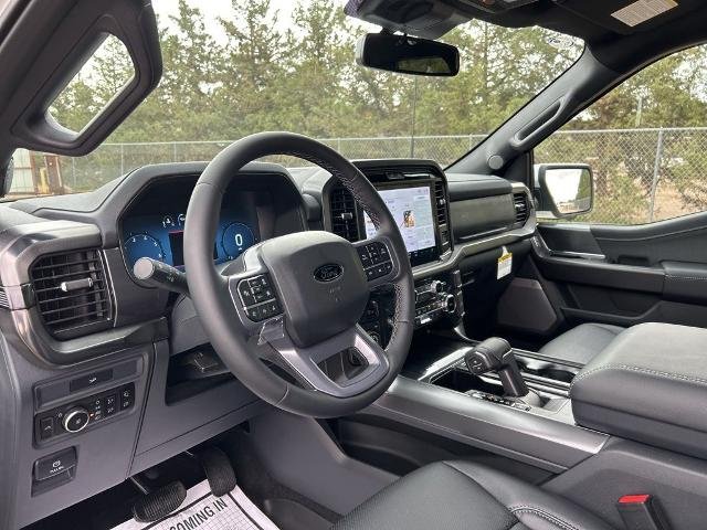 New 2026 Oxford White Ford Lariat image 66