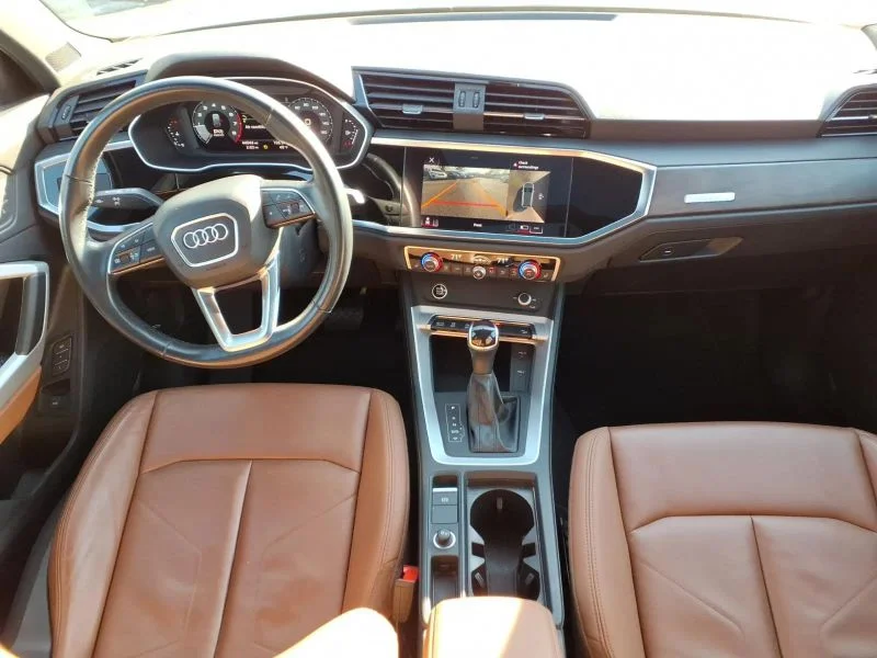 Used 2022  Audi 40 TFSI Premium Plus Sport Utility 4D image 18