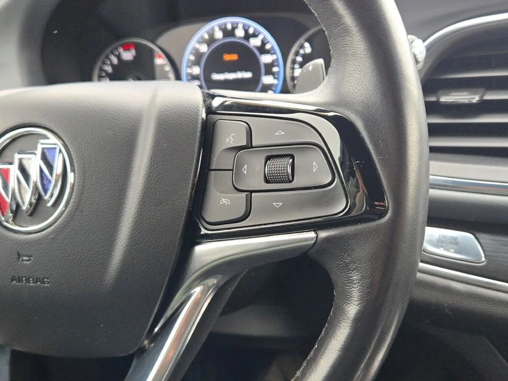 Used 2023 White Buick Premium Group image 30