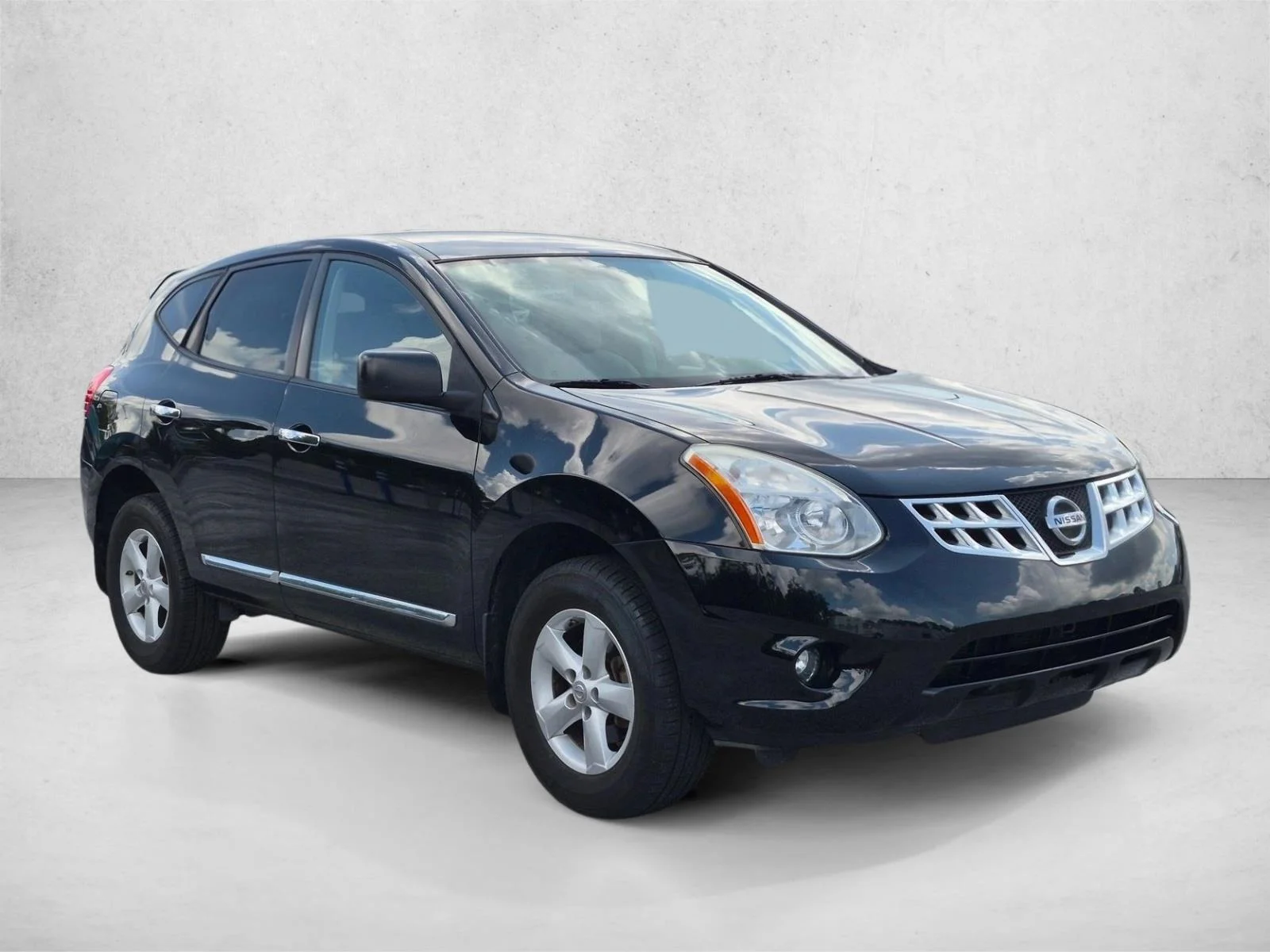 Used 2012 Super Black Nissan S image 4