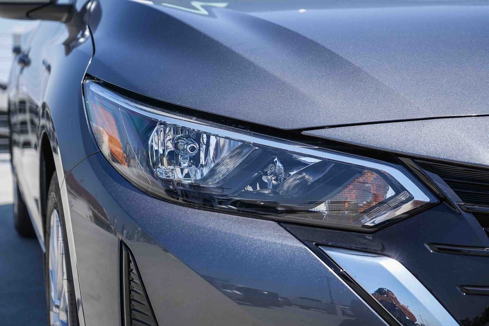 New 2025 Gun Metallic Nissan S image 4