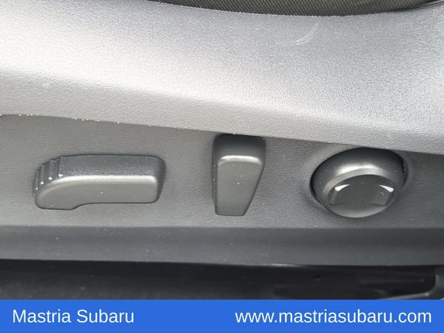 Used 2025 Ice Silver Metallic Subaru Premium image 13
