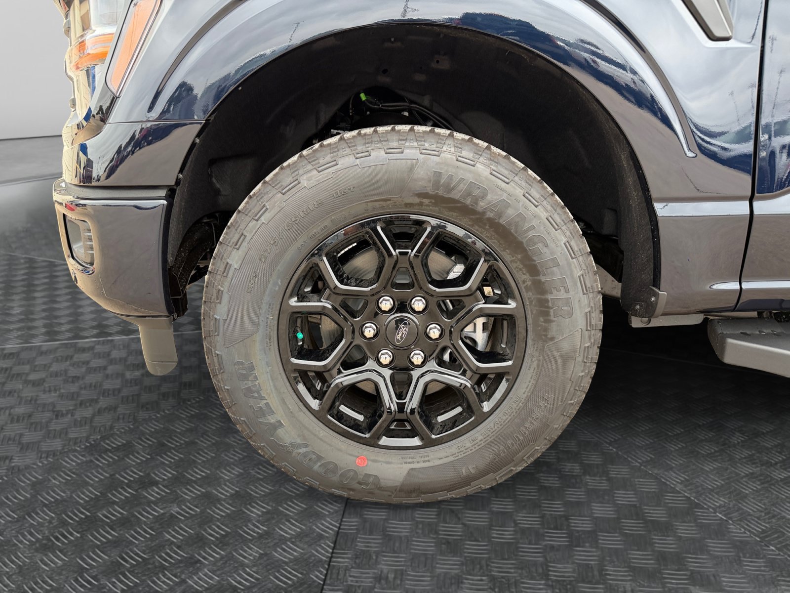 New 2026 Antimatter Blue Metallic Ford XLT image 9